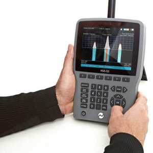 HSA-Q1 RF-Spektrum-Analyzer 1 MHz bis 13,44 GHz HSA-Q1 RF-Spektrum-Analyzer 1 MHz bis 13,44 GHz